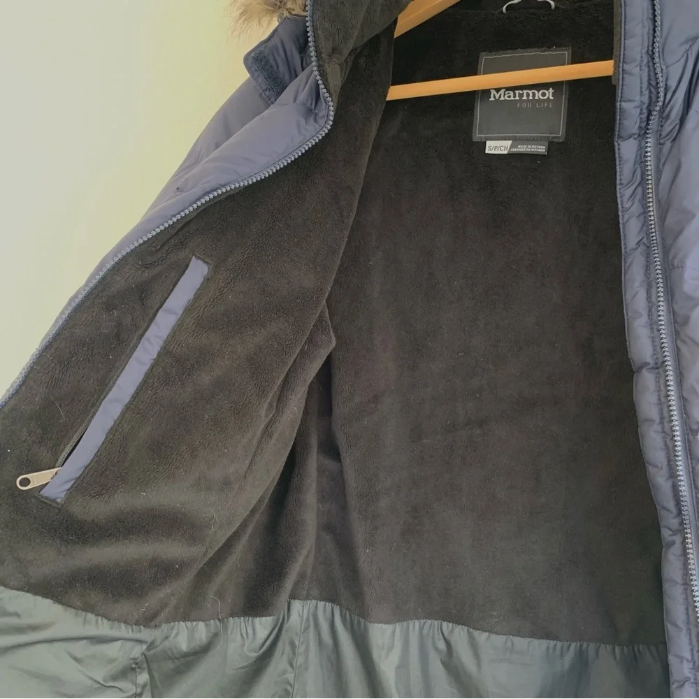 Marmot Women's Montreal Blue Down Puffer Coat Parka with Faux Fur Trim - Picture 12 of 14